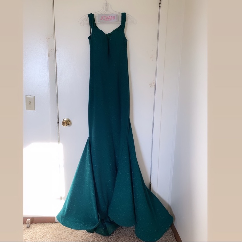 🚨🚨JOVANI PROM DRESS🚨🚨